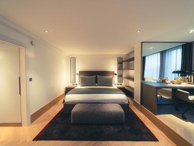 Royal Garden Отель 5*