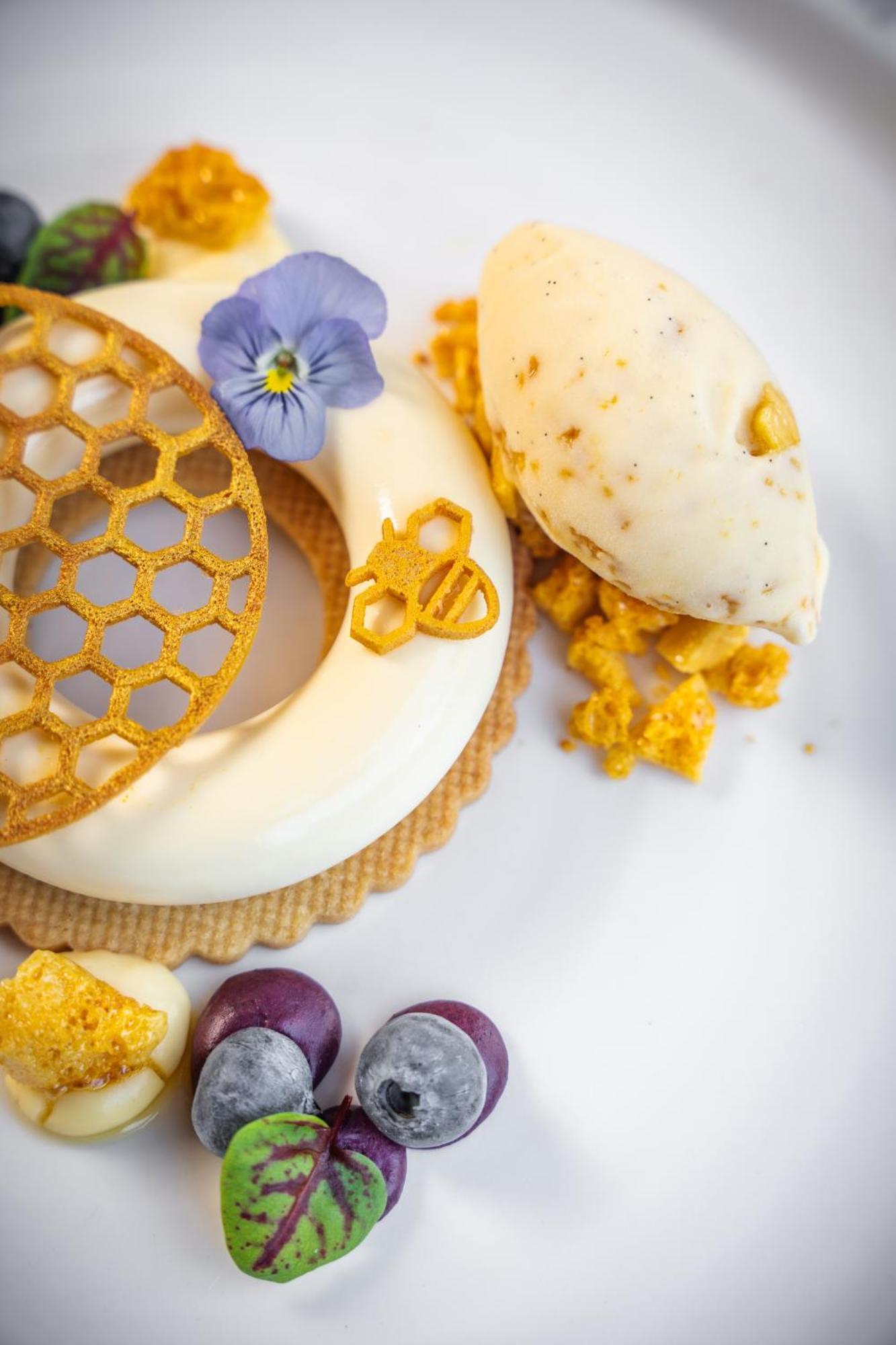 Royal Garden 5* Лондон